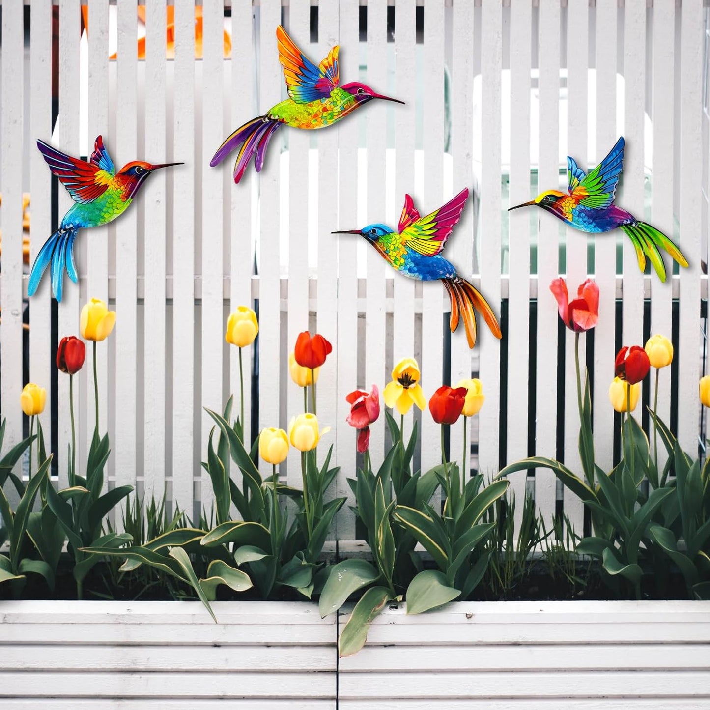 ULENDIS 4 Pack Metal Hummingbird Wall Art Decor, 3D Colorful Birds Outdoor Wall Art Patio Fence Decorations, Wall Hanging Decor for Garden Living Room Balcony(B)