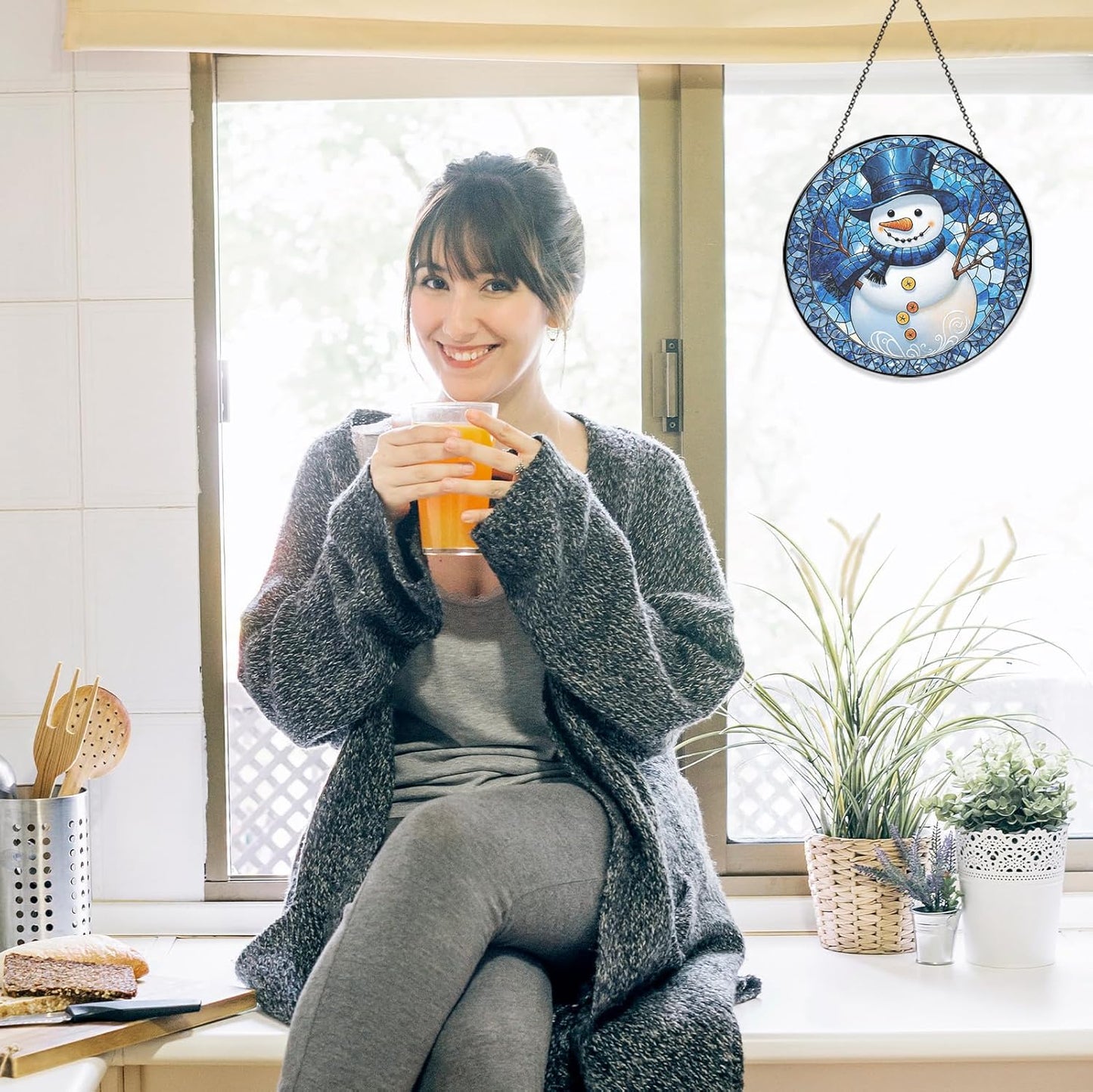 Stained Glass Window Hanging - Winter Snowman Suncatcher for Windows Hanging Whimsical Light Catcher Home Decor Terrace Garden Sun Catcher Gifts for Women Wife Mom Sister Nana 7.8 in