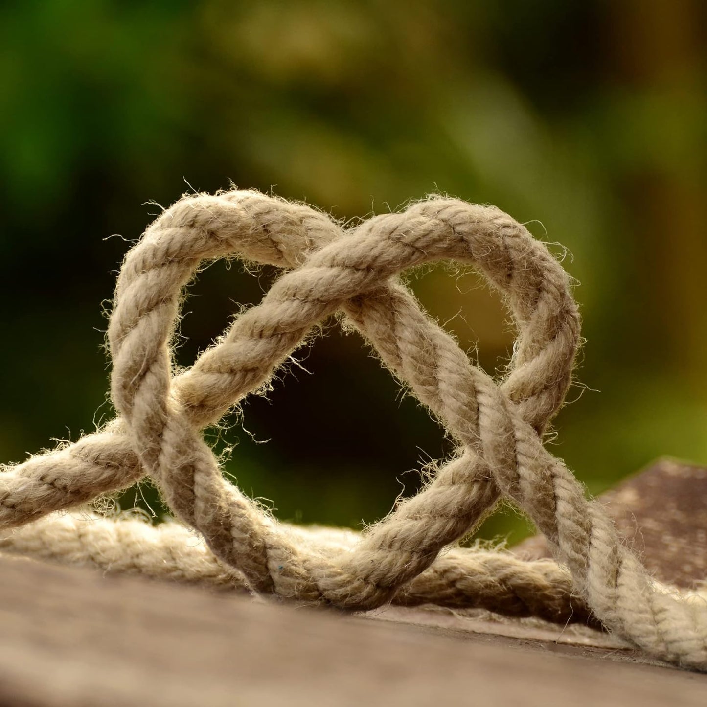 Jute Rope 1 Inch x 20 Ft, IMROPE Natural Jute Rope Twisted 4 Strands for DIY Arts Crafts, Garden, Home Decorating, Hammock