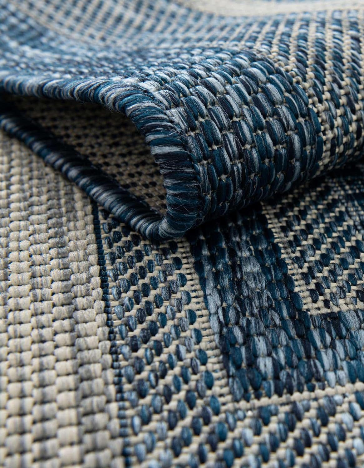 Unique Loom Outdoor Border Collection Area Rug - Soft Border (2' 7" x 4' 1" Hearth Blue/Ivory)