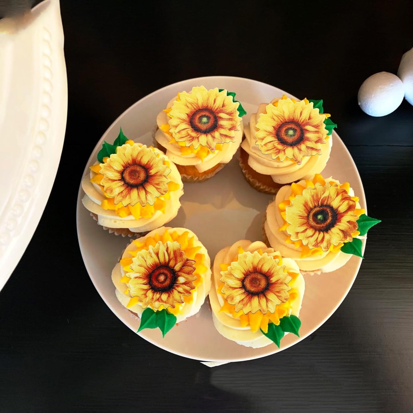 60 PCS Edible Sunflower Cupcake Toppers Edible Flowers Cake Decorations Edible Paper Sunflower Party Decorations for Baby Shower Sunflower Birthday Party Cake Toppers Food Decorations Supplies