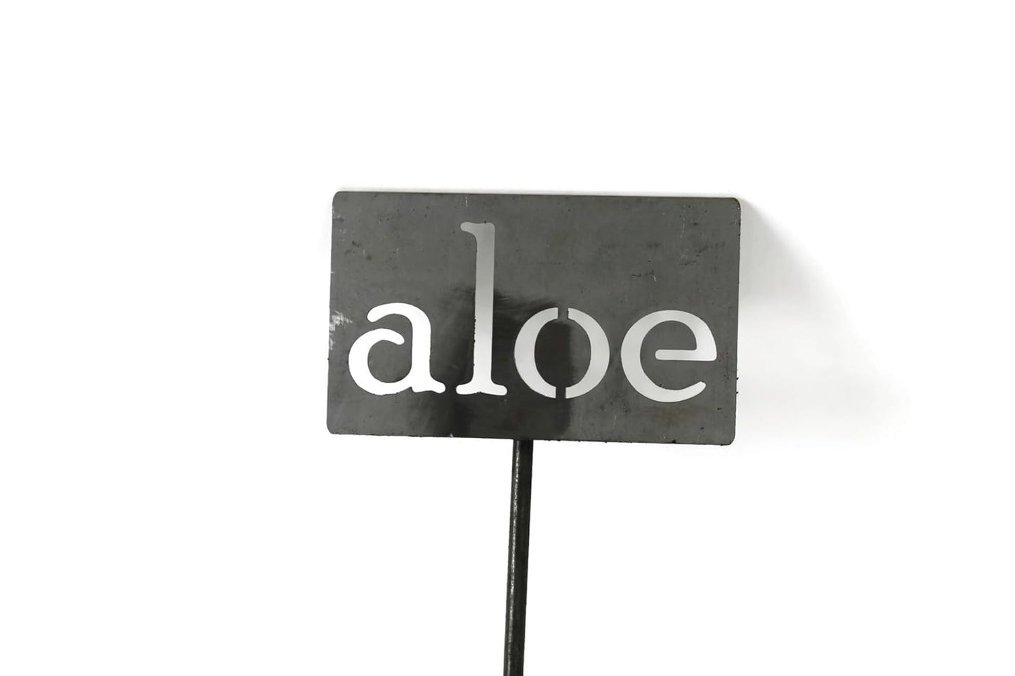 Classic Metal Garden Markers 19 Inches Tall (aloe, Raw, Unfinished Steel (will rust with time))