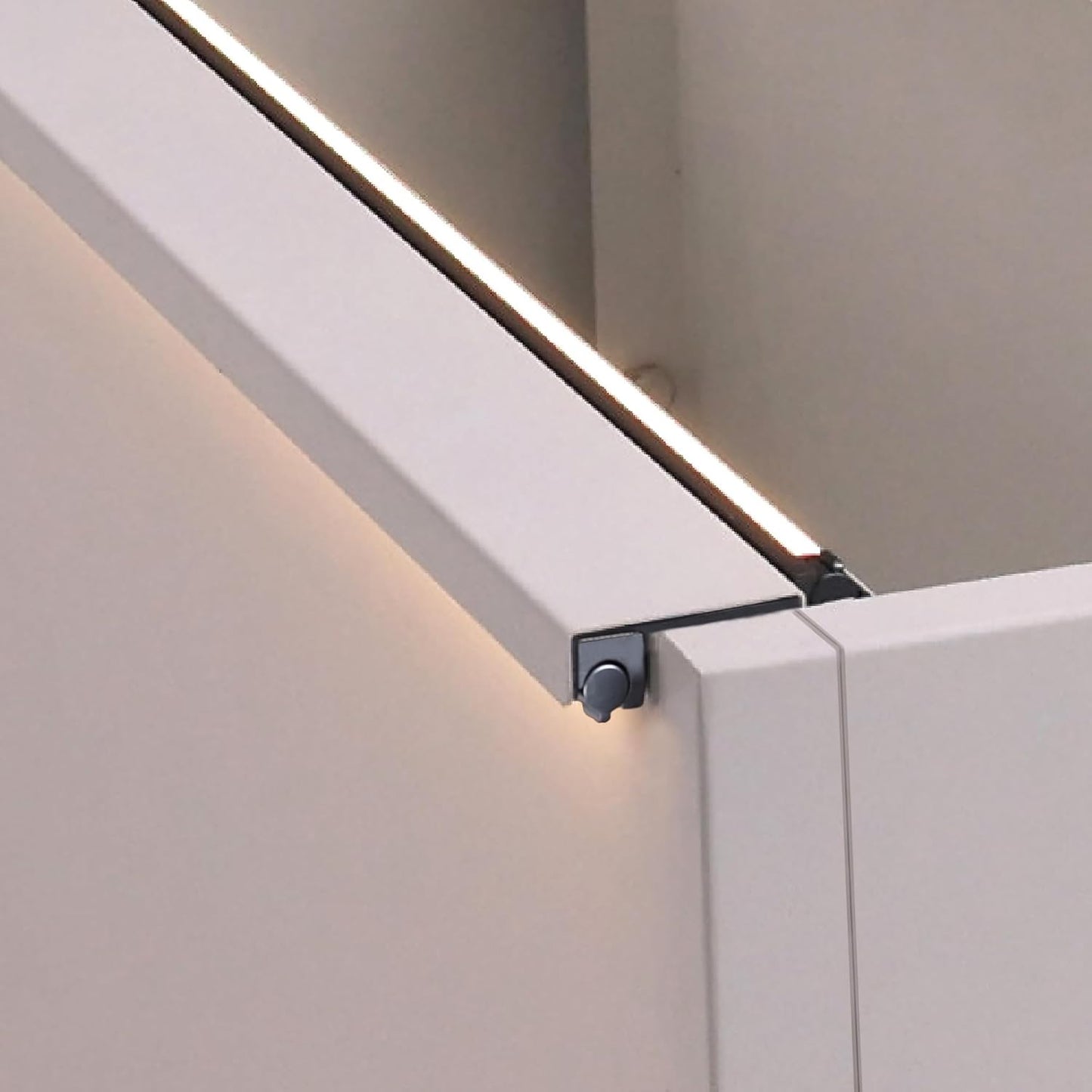 GSK White LED Metal Planter Boxes Outdoor Space LED Light Strips × 2 Durable and Stylish Rectanglular Raised Flower Trough with Drainage Holes Indoor Easy Assembly Garden Patio Balcony Porch