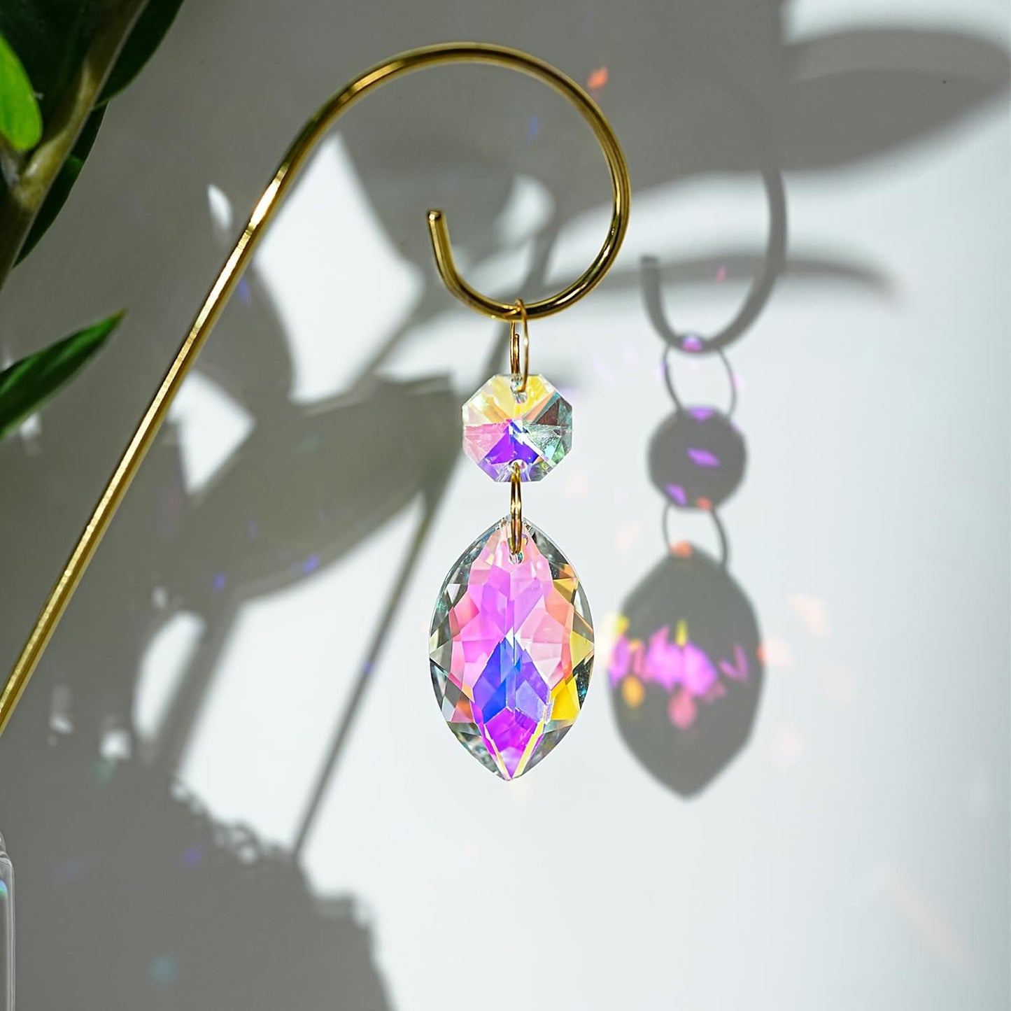 HDCRYSTALGIFTS 4PCS Small Trellis for Mini Potted Plants Indoor Decorations with Crystal Prisms Sun Catchers, 7.5inch Metal Plant Stakes Suncatchers for Fairy Garden Rainbow Crystals