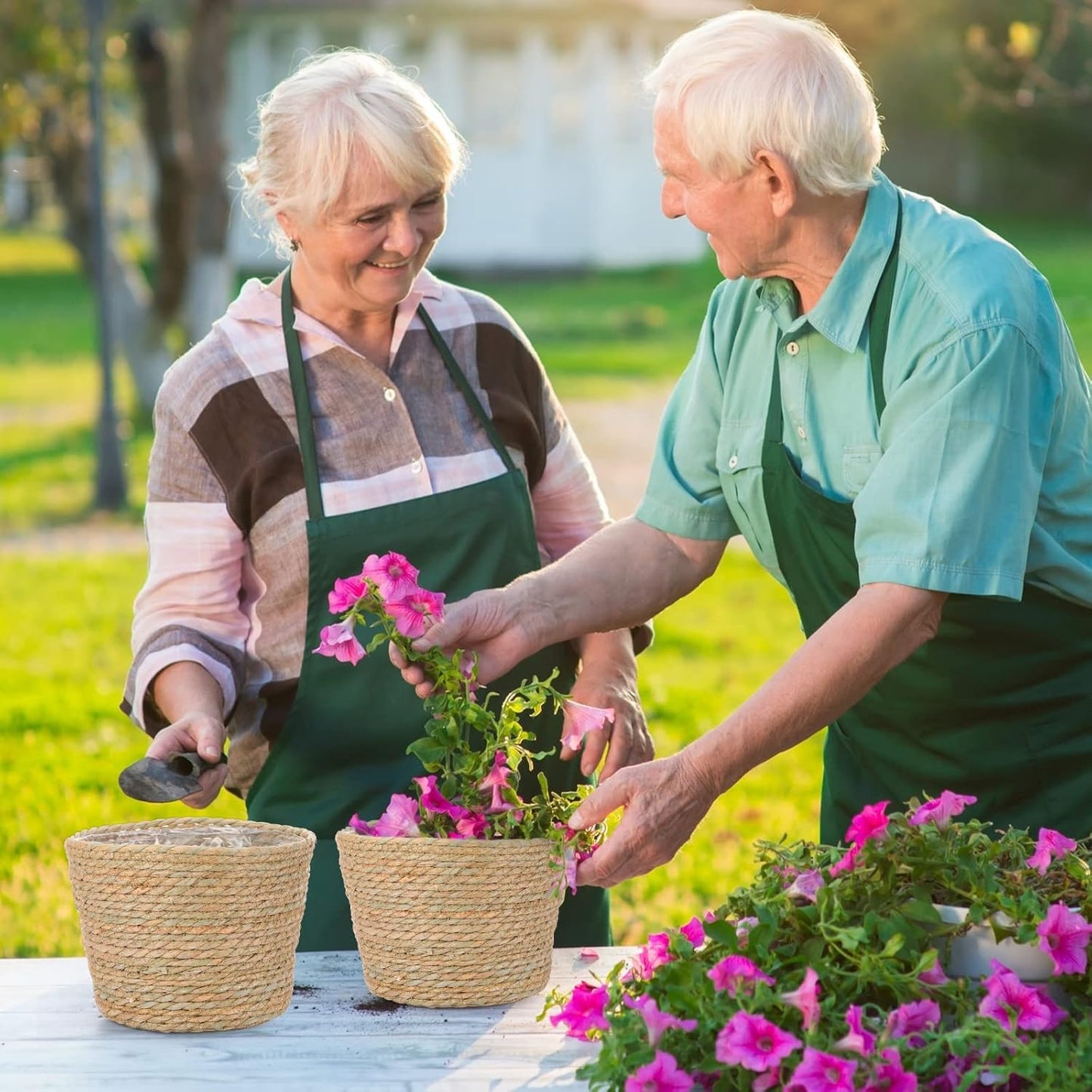 Mumufy 6 Pcs Seagrass Planter Basket Flower Pots Cover Plant Baskets Hand Woven Plant Basket Storage Containers with Plastic Liners for Indoor Outdoor Flower Pots Decoration 10, 7, 8.3 Inch(Classic)