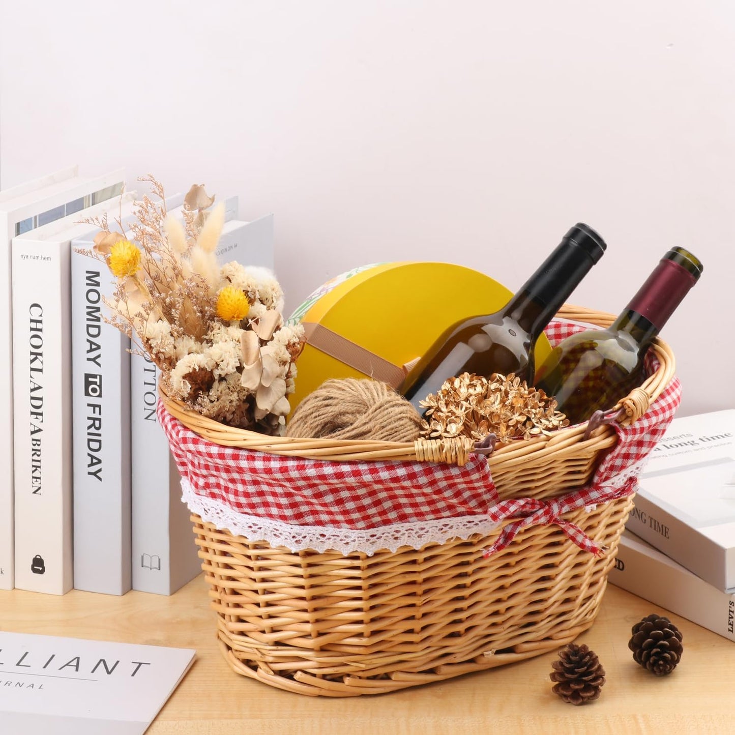 14.2 Inch Natural Wicker Basket with Linen Cotton Cloth Lining, Oval Wicker woven Basket with Handle, Willow Woven Picnic Baskets for Picnic, Camping, Party(Large)