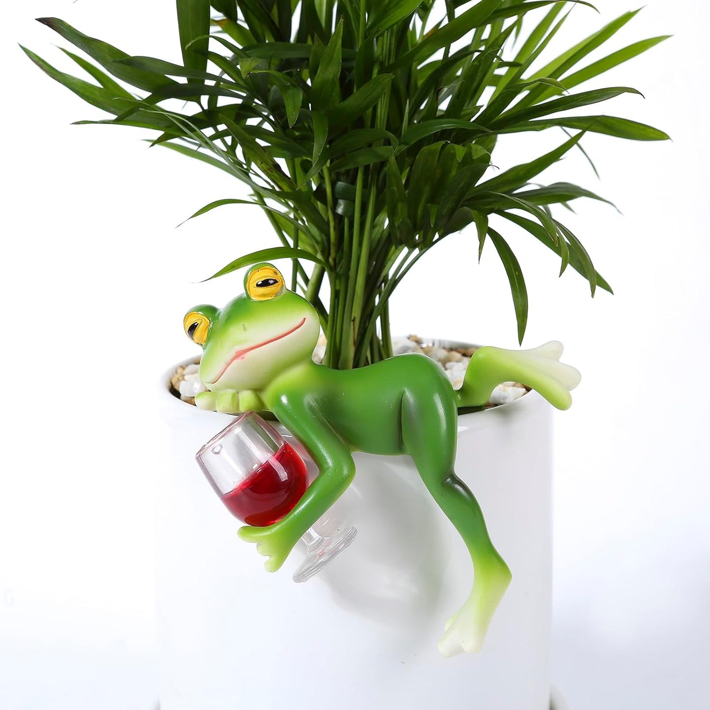 Miniature Frog Figurines Plant Decorations for Pots, Funny Frog Garden Decor Outdoor Gifts Women Frog Statue Planter Hugger for Flower,Yard,Lawn Ornament,3.94"x2.12"x3.94