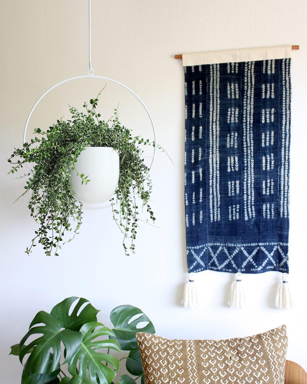 Hanging Planter Indoor Modern Boho Plant Pot Metal Wall and Ceiling Plant Holder, Mid Century Minimalist Flower Pot for Hanging Plants(White)