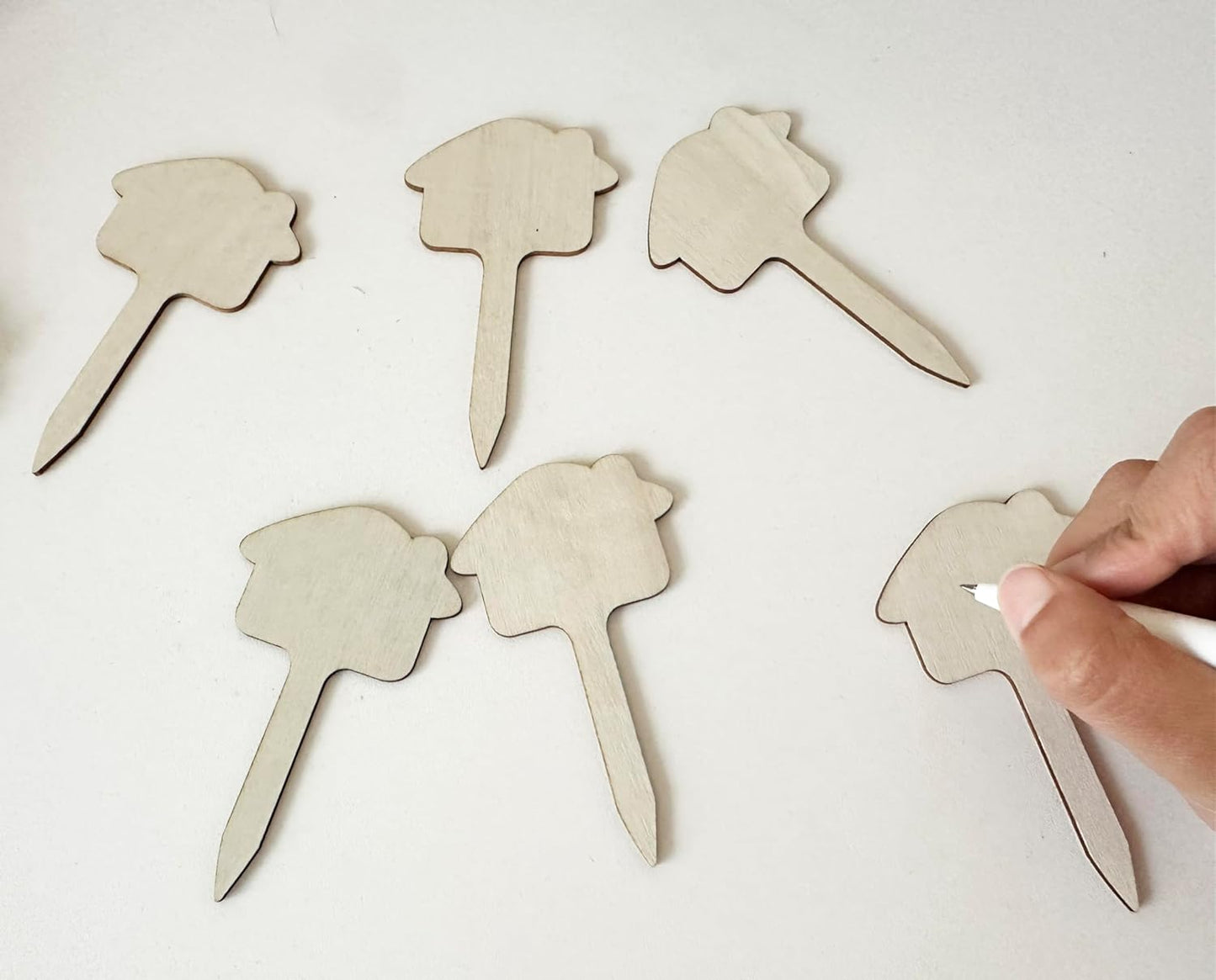 100 Pcs Wood Plant Labels, Natural Wooden Plant Marker Garden Sign Tags, T-Type Garden Markers for Succulents, Herbs, Seedlings, Potted, Flowers, Vegetables (House)