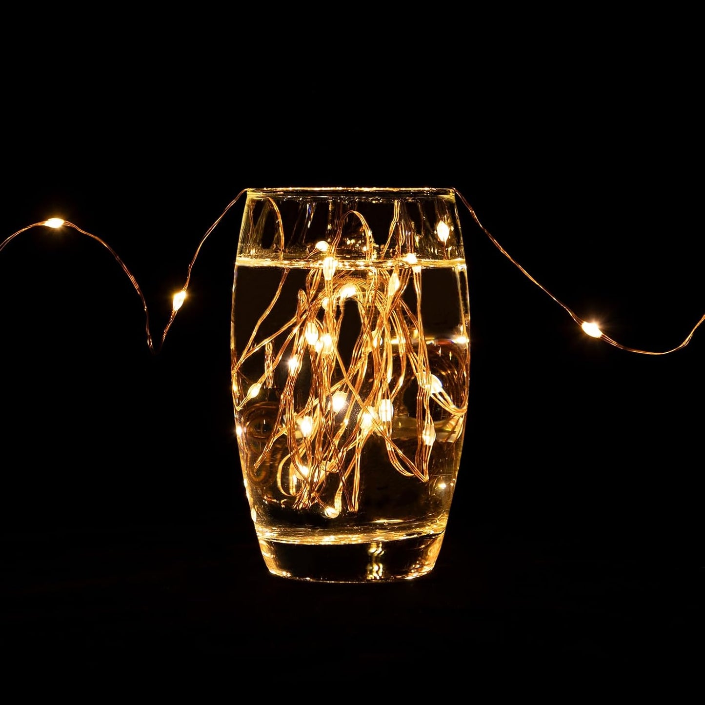 Solar String Lights for Outside,200FT 600 LEDs Solar Fairy Lights,Waterproof 8 Modes Button Outdoor String Light for Patio Garden Backyard Tree Wedding Christmas,Copper Wire,Warm White