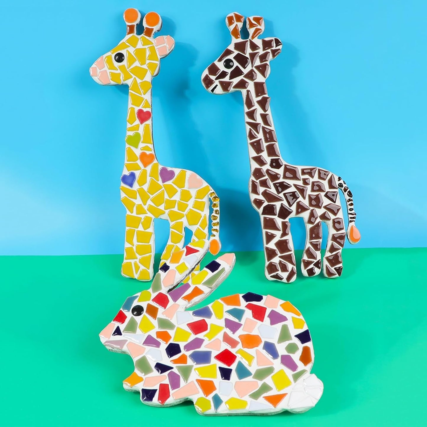 200g Triangles Trapezoids Polygons Mixed Colors Shine Crystal Series Mosaic Tiles, Ceramic Mosaic Tiles Glitter Crystal Mosaic Perfect for Home Decoration Crafts, Irregular Size (Red)