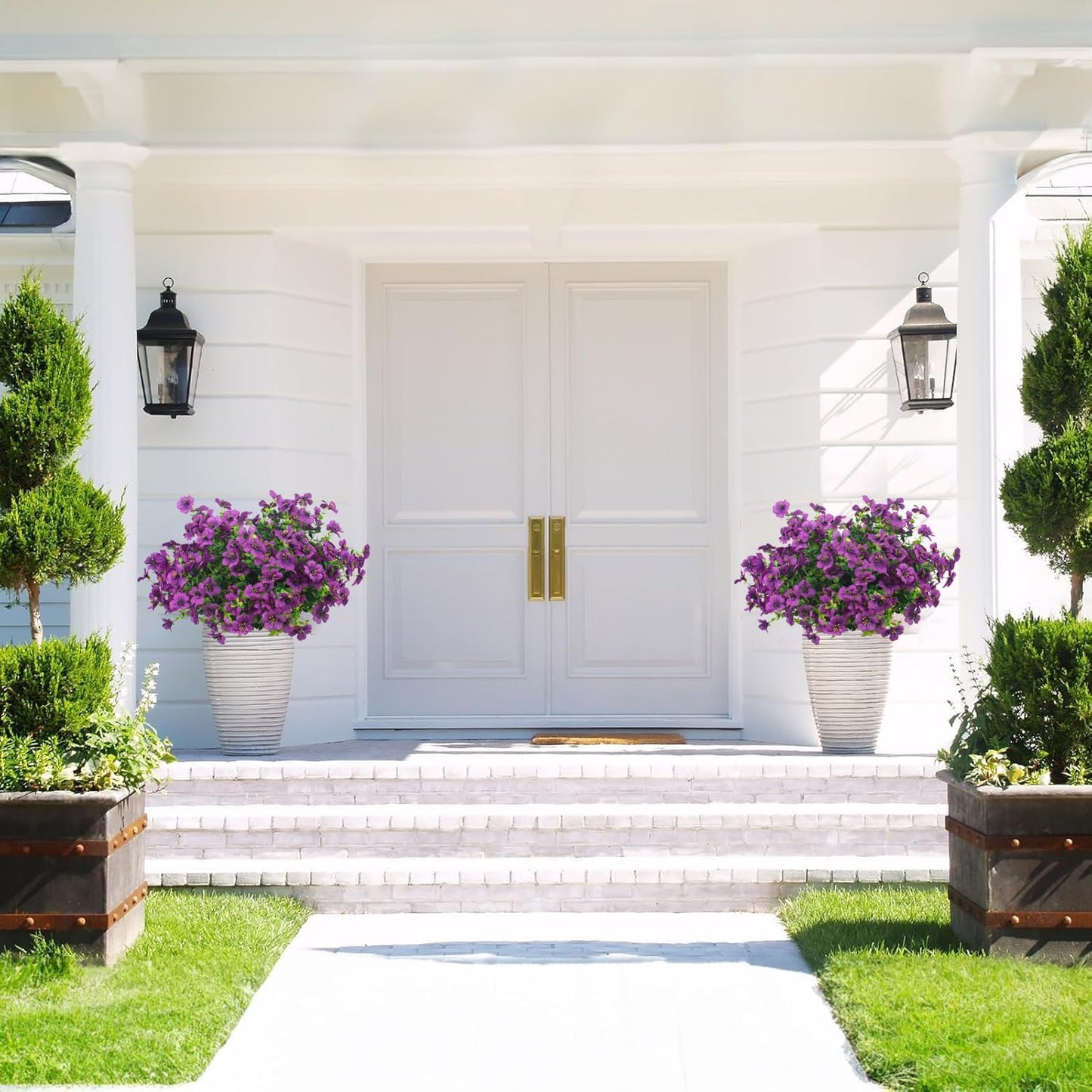 Artificial Fake Flowers for Outdoor Spring Decoration, 16 Bundles Faux Silk Colorful Daisy UV Resistant Realistic for Outside Porch Patio Home Yard Garden Planters Pots Window Box (Purple)