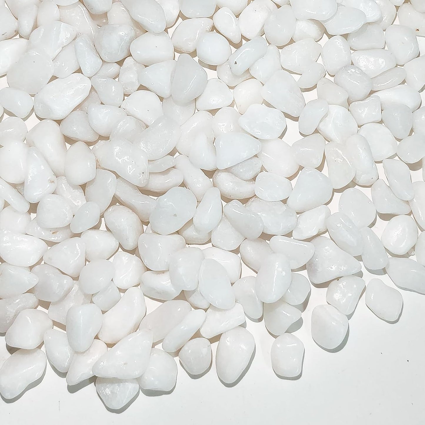 White Pebbles for Indoor Plants, 3/8 Inch Decorative White Stones. Polished River Rocks for Potted Plants Vase Cactus Bird Bath and Outdoor Garden Landscaping