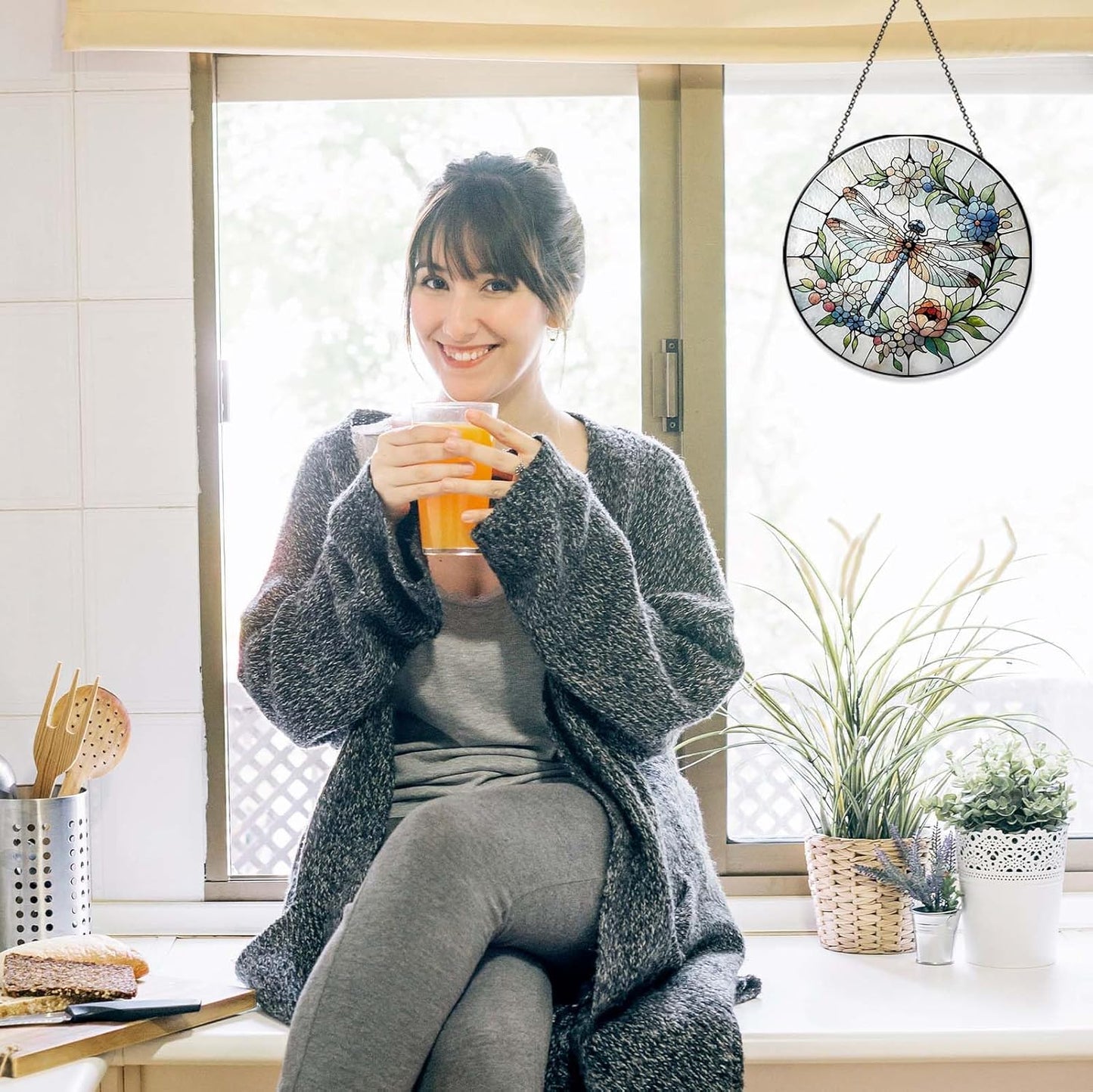 Dragonfly Sun Catcher Stained Glass Window Hanging Sun Catchers Indoor Window Dragonfly Gifts for Women Wall Decor Handmade SunCatcher Decoration for Garden Home Housewarming Gifts