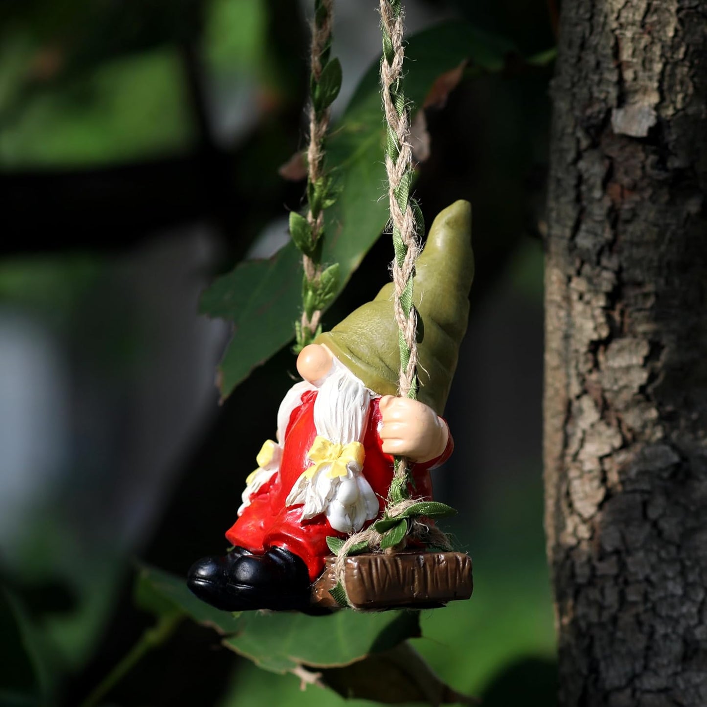 Garden Female Gnome on Swing Statue Decoration Figurine Ornament for Indoor Outdoor Home Patio Yard Lawn,Gift for Mom