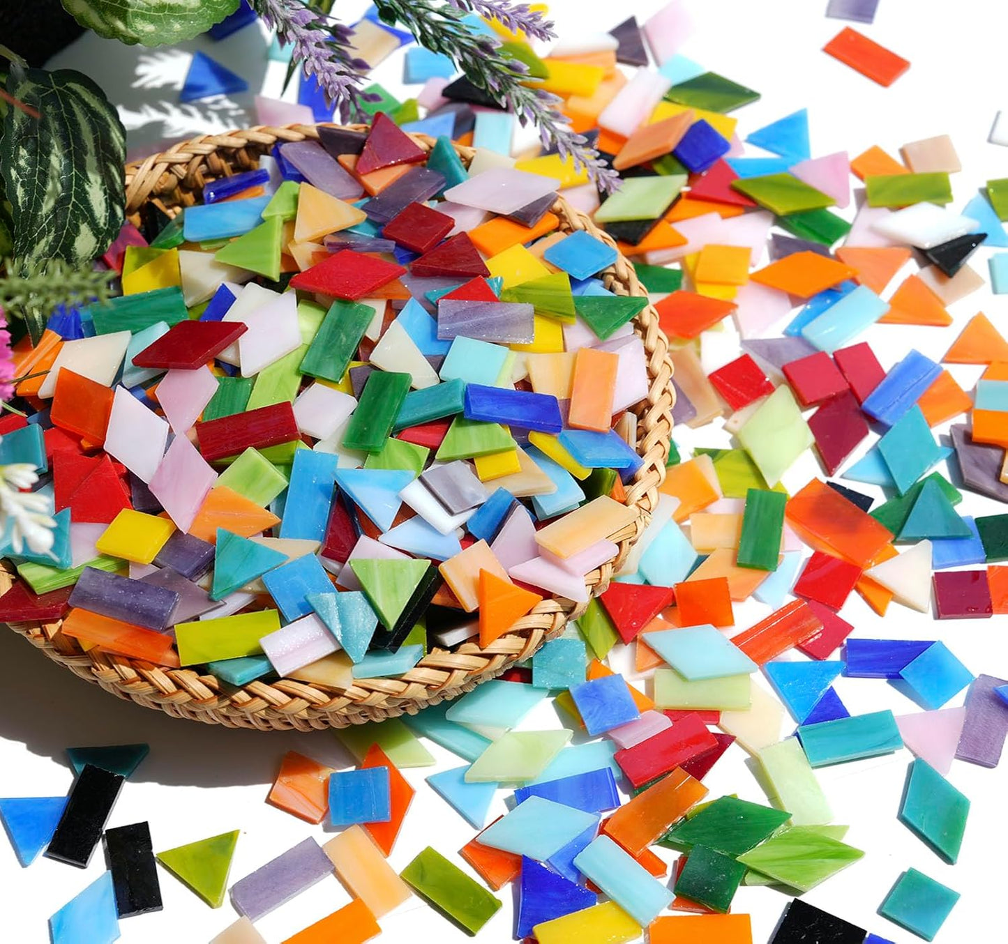 Lanyani 2.3 lbs Bulk Medium Size Stained Glass Tiles for Mosaic Crafts, 700 Pieces Value Pack Glass Mosaic Pieces, Bright Color Mosaic Tile Assortment