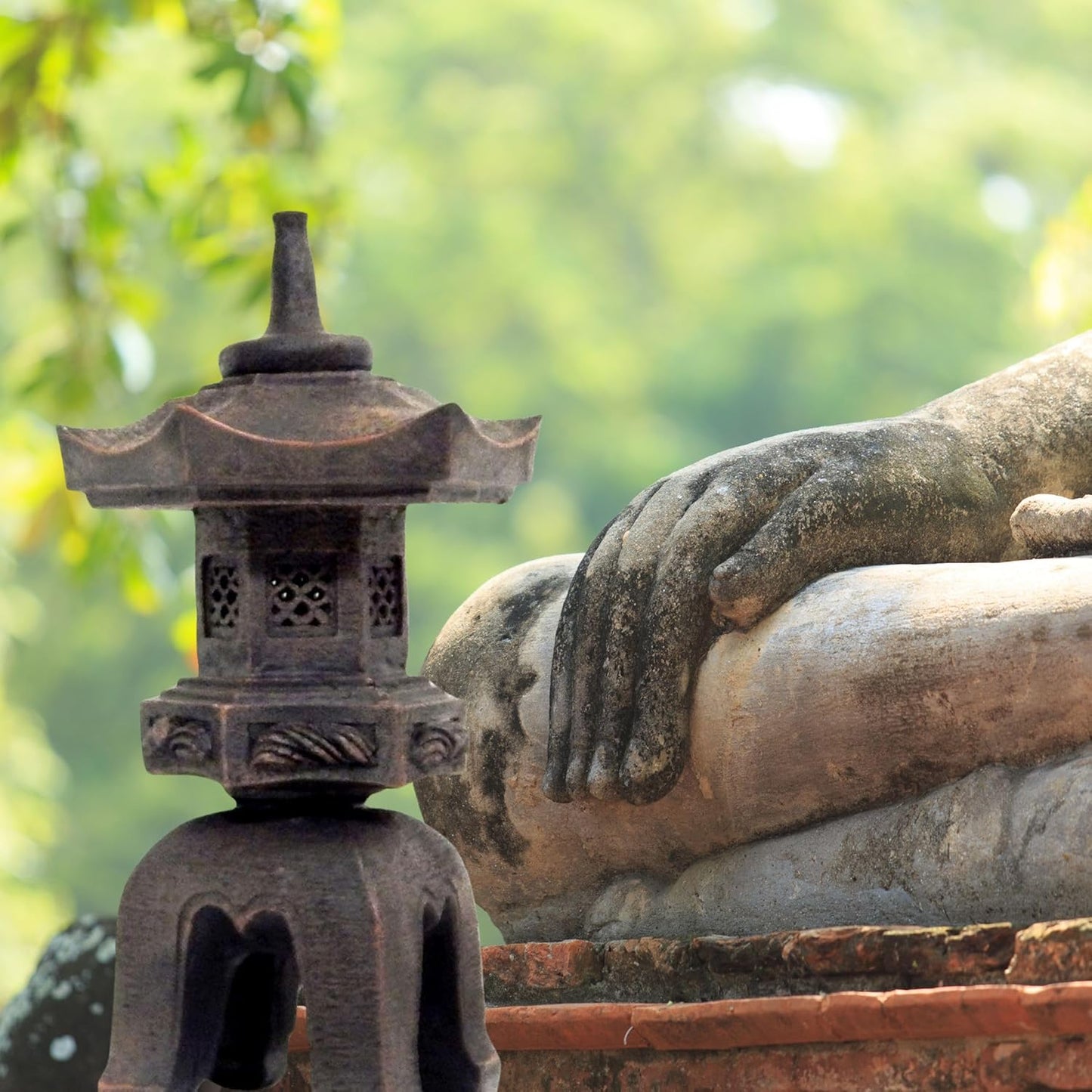 Bellaa 24429 Pagoda Stupa Zen Garden Decor Lawn Ornament Nara Japanese Style Asian Temple Lighthouse Oriental Lantern Toro Outdoor Statue 17 inch