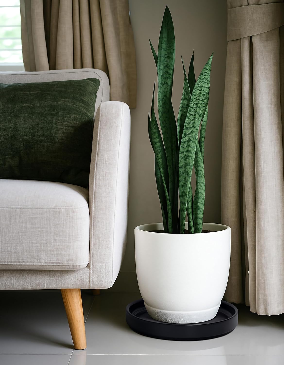 D'vine Dev Modern Round 10.4 Inch Ceramic Plant Pot Saucer, Planter Pot Drainage Tray for Indoor Plants, Matte Black, 97-T-B-5