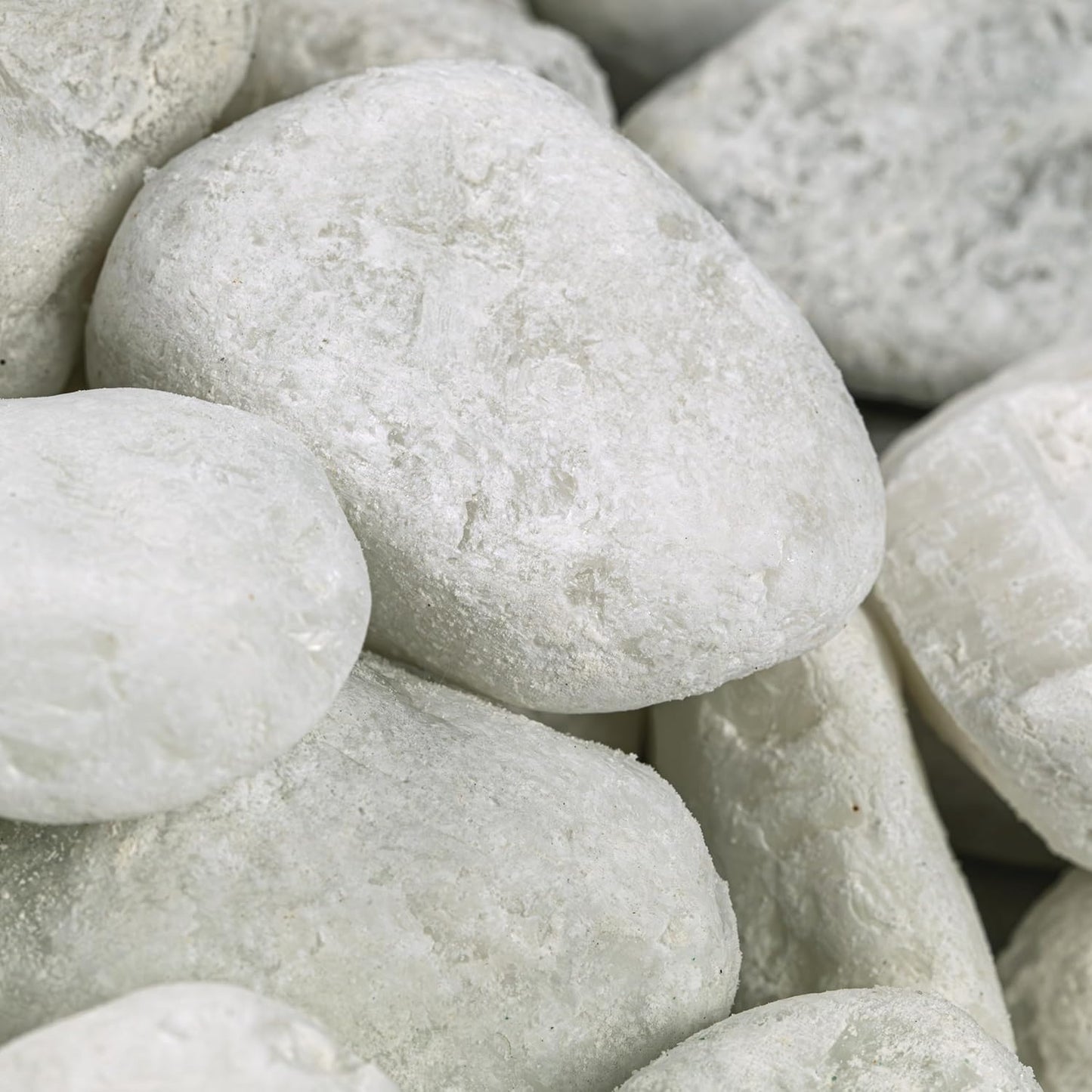 MSI Natural Decorative Tumbled White Pebbles, 1 Inch - 2 Inch, 40 lb. Bag