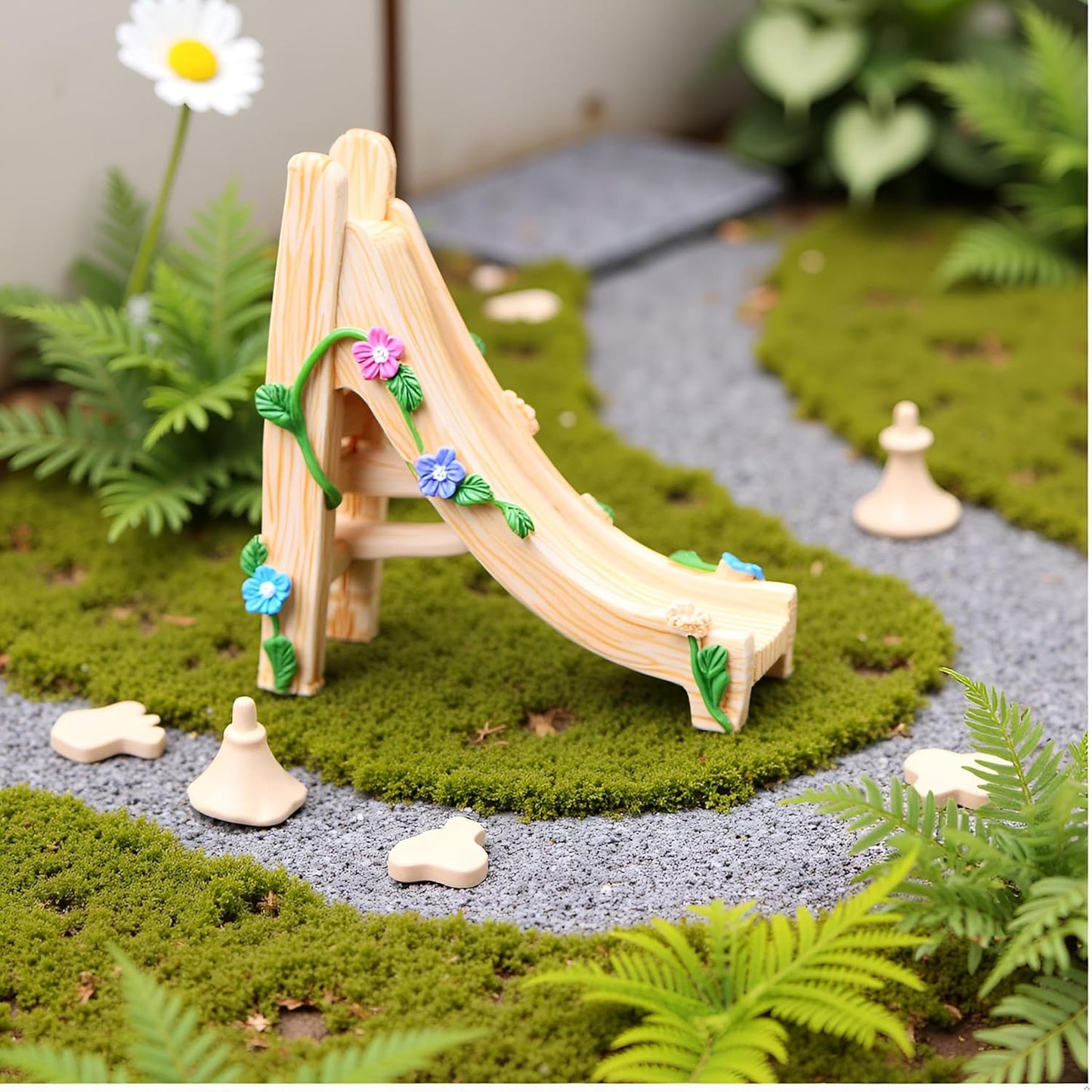 Miniature Fairy Garden Accessories, Resin Craft Flower Slide Figurine, 2.8 * 1.4 * 2.8 inches, Decorative Landscape Ornament