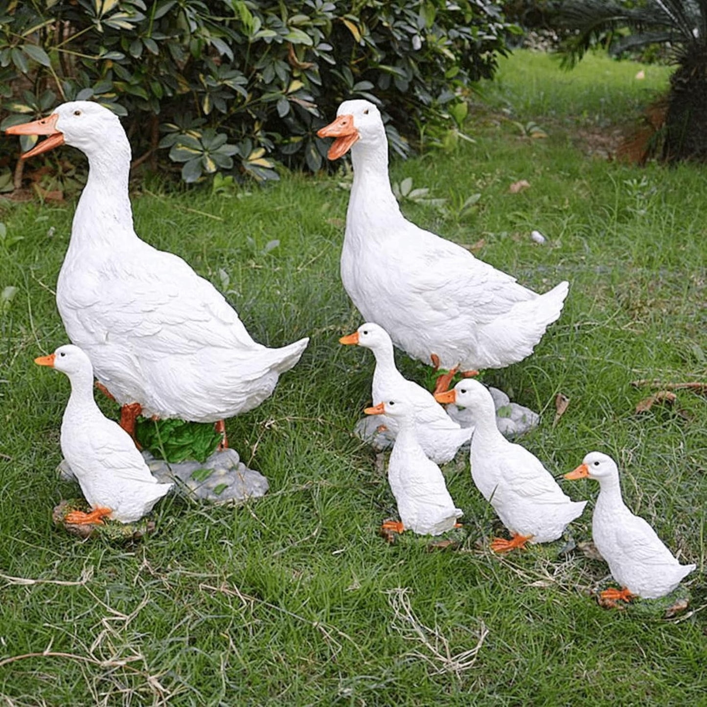 Coolboy Real Duck Figurine - Indoor/Outdoor Resin Animal Statue, Perfect for Garden Decoration