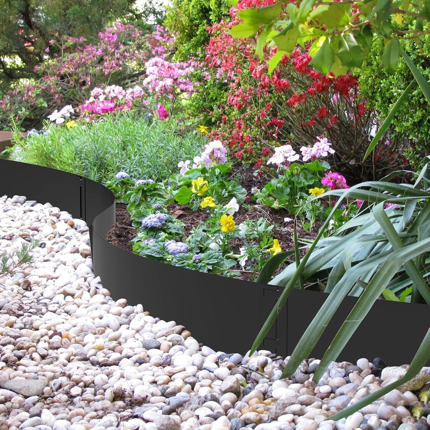 12 Inch Height Galvanized Steel Landscape Edging, 20Ft Metal Garden Edging Border with 6 Clips - Rust-Resistant Lawn Edging for Yard (40" L x 12" H, Black)