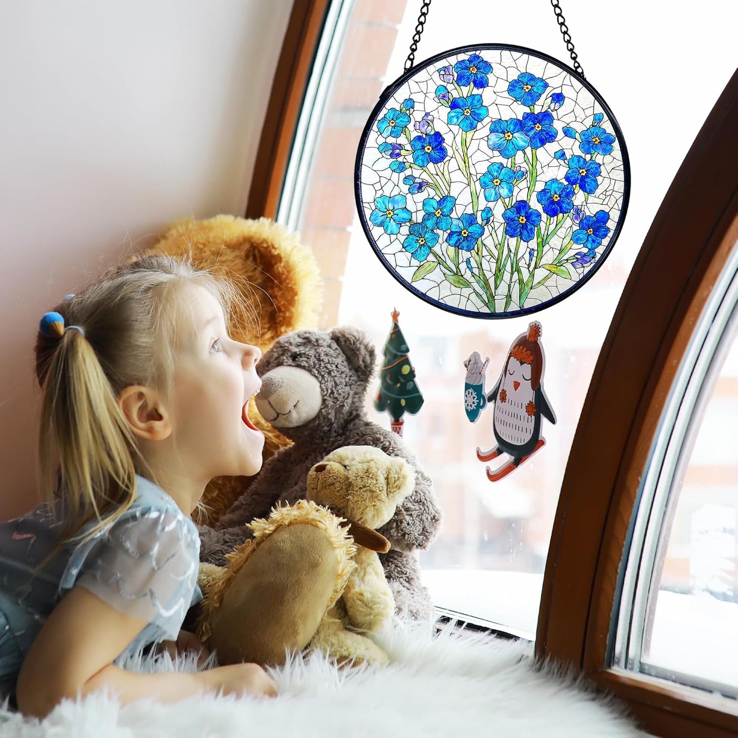 TNUW Blue Forget Me Not Flower Stained Glass Window Hanging, Blue Floral Sun Catchers Indoor Window Glass Round Wall Art Decor, Floral Botanical Wall Hanging Decorations, 7.9＂x7.9＂