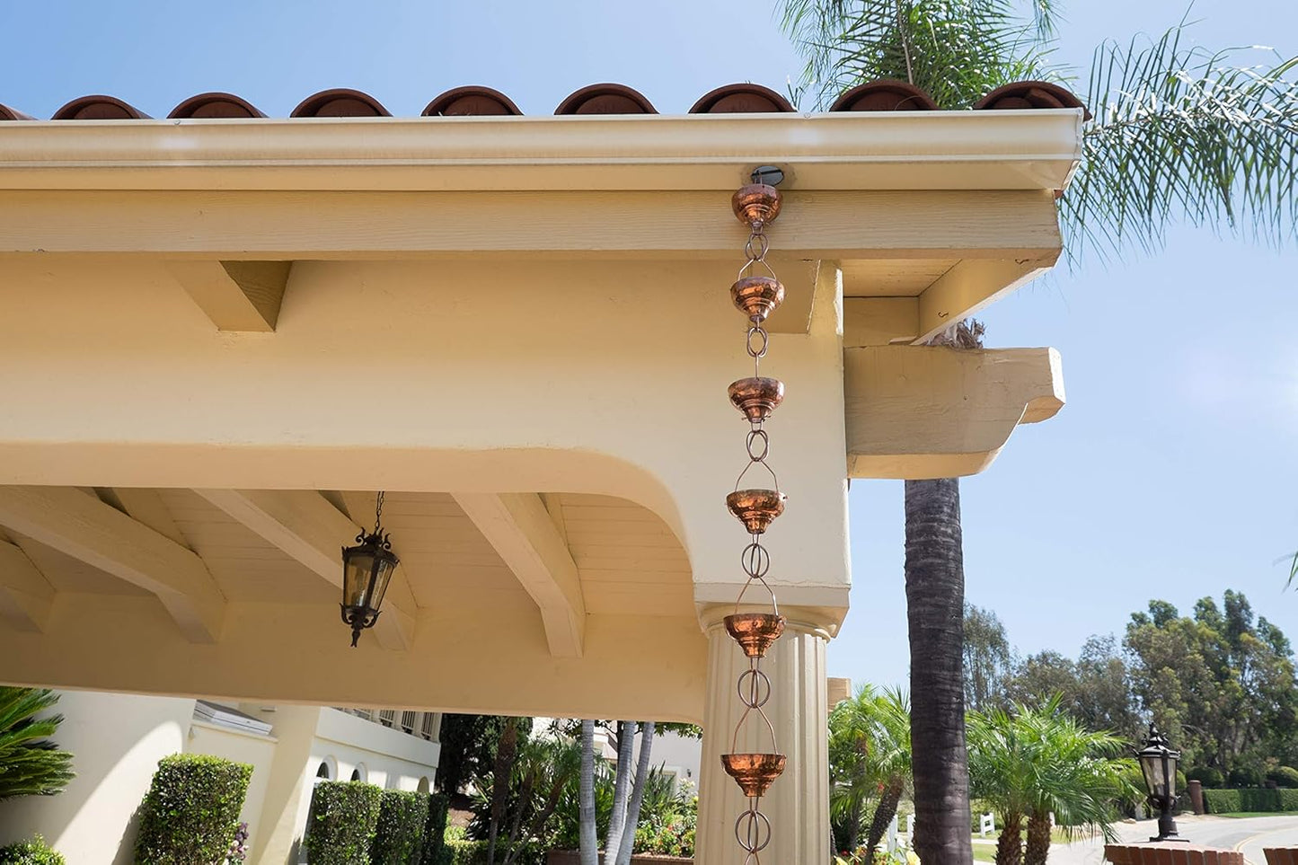 Monarch Rain Chains Pure Copper Eastern Hammered Cup Rain Chain, 8.5 Ft Decorative Rain Catcher Chain for Gutters, Large Rain Chains for Outside, Rain Gutter Replacement Downspout