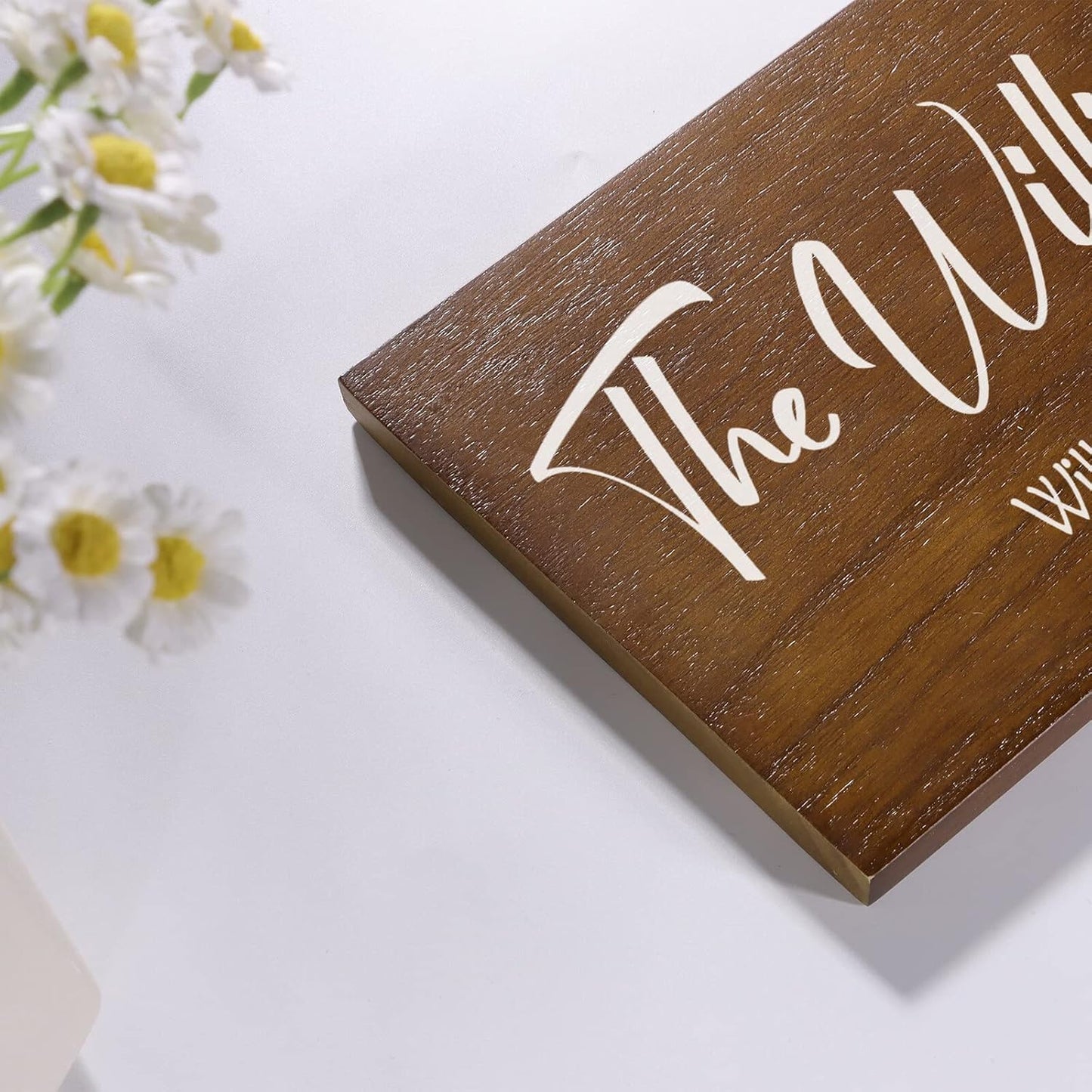 Bemaystar Personalized Family Name Wooden Sign, Family Established Sign, Home Gifts for housewarming, Wedding Gift, Mother's Day Gift, Rustic Farmhouse Decor Sign 16" x 6"