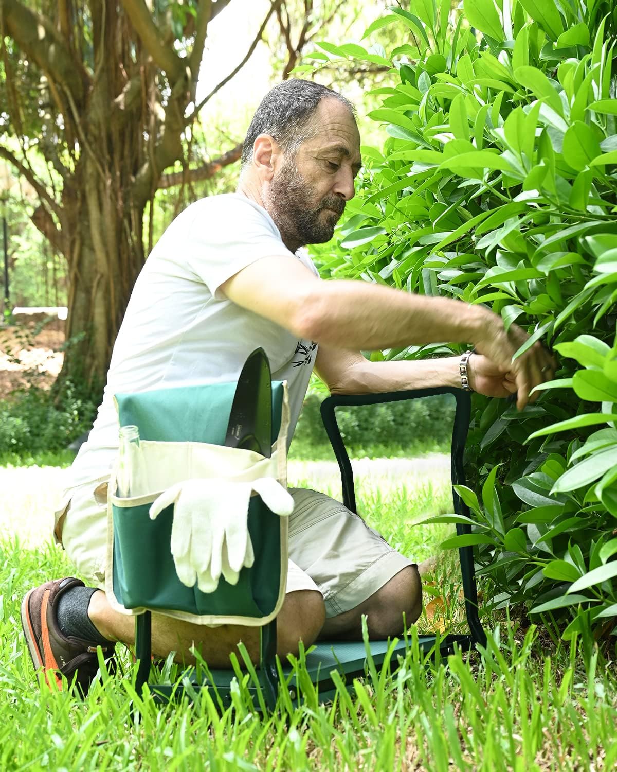 KVR Garden Bench for Kneeling and Sitting Foldable Garden Kneeler and Seat Heavy Duty,Gardner Gifts Ideas for Women Mom Grandma