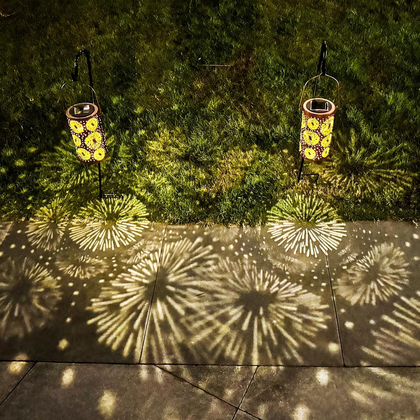 4 Pack Fireworks Birthday Gifts for Women Mom Grandma Solar Lanterns Outdoor Waterproof Garden Decor Metal Hanging LED Decorative Light for Patio Yard Lawn Backyard Front Porch Gardening Gifts