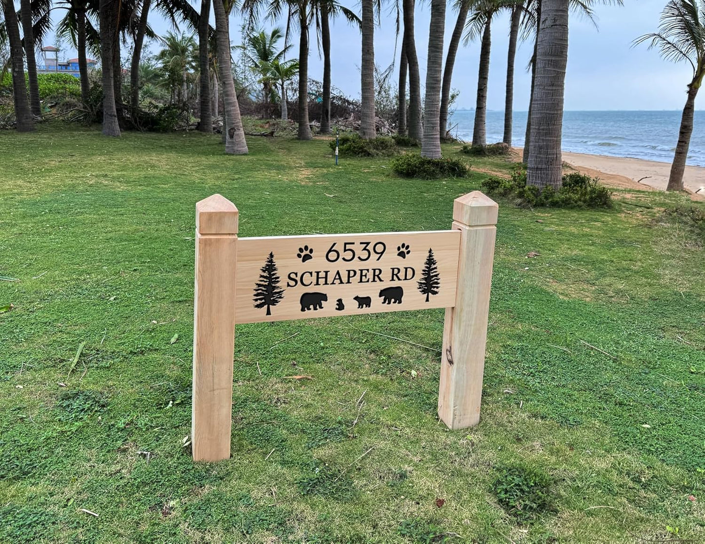 Personalized Family Name Sign with Posts, Large Outdoor Wooden for Bear Theme Sign, Custom Bear Family In Woods Cabin Signs, Custom Carved Cabin Gift, Hunting Decor, Family Members Birthday Gift