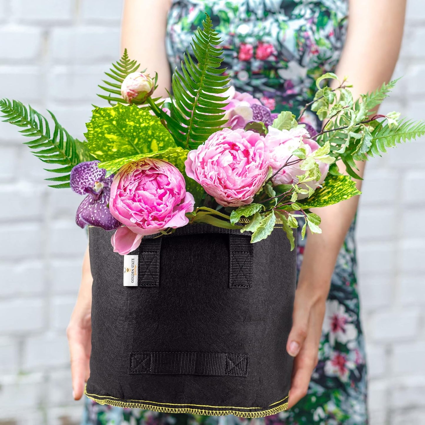 Grow Bags: 5-Pack (Size: 30 Gallon): 300gsm Black Felt Fabric w/Yellow Stitch, Biodegradable and eco-Friendly Material. (Handles + Dumping Handles-pat.Pend).