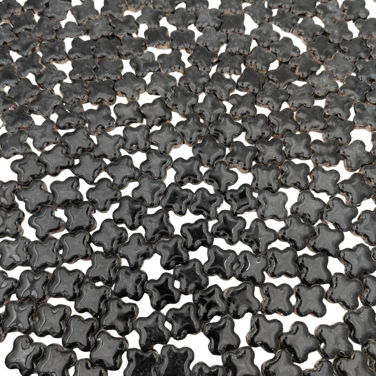 500g/1.1lb Random Color Irregular Ceramics Mosaic Tiles,DIY Making Creative Ceramic Mosaic Tiles for DIY Craft Plates Flowerpots Vases Cups Mosaic Making Supplies (Black Lucky Clover)