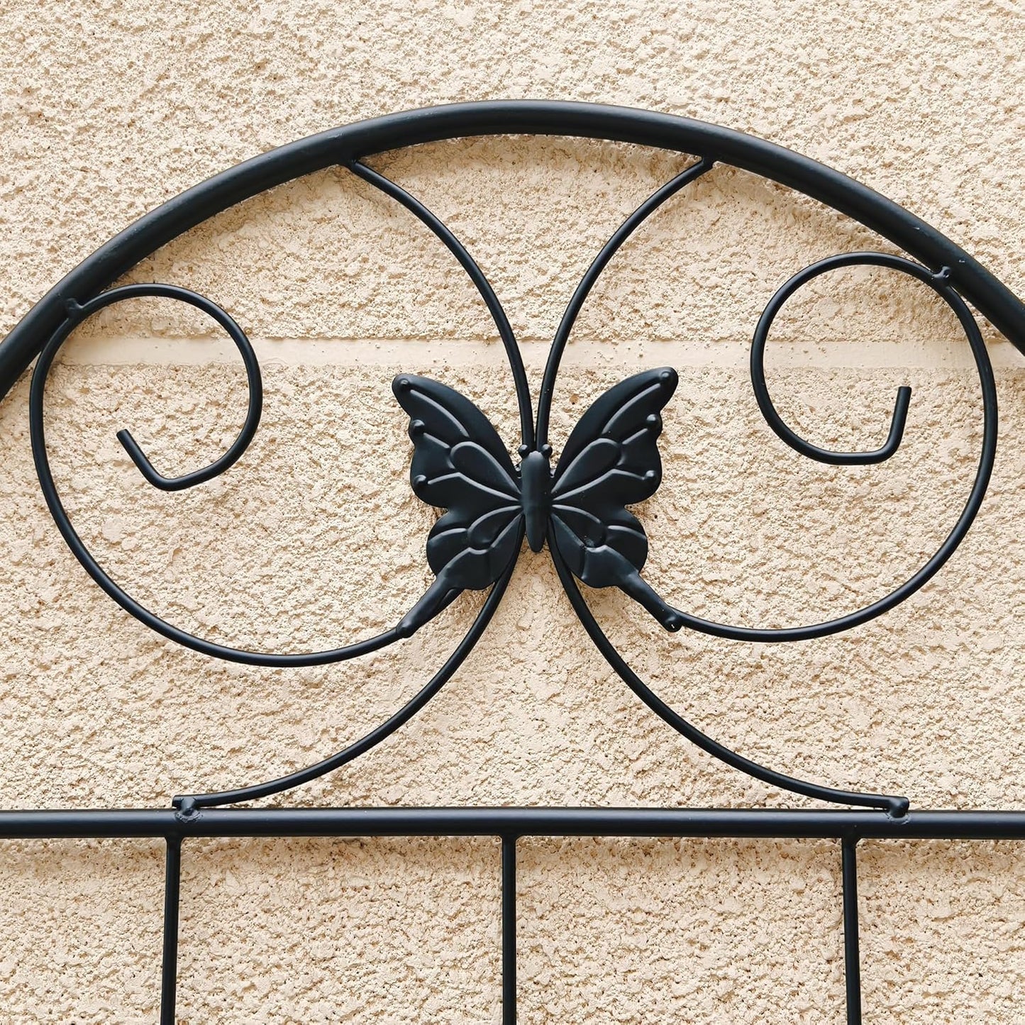 2 Pack Garden Trellises with Black Metal Coating, Trellis for Climbing Plants Outdoor, Roses, Vegetables, Vines, Cucumbers-19.7×71 inches.