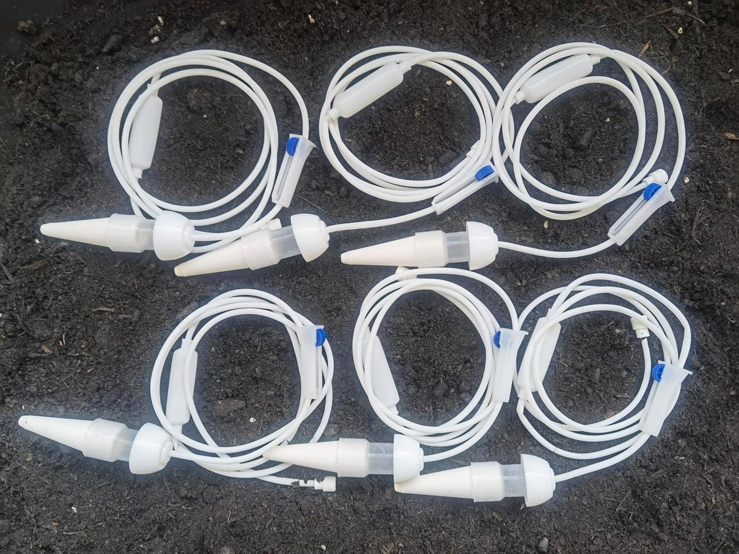 Plant Watering Seepage Devices, Insert into Soil, Self Watering Stakes for Indoor & Outdoor Plant, Automatic Irrigation (6 PCs)