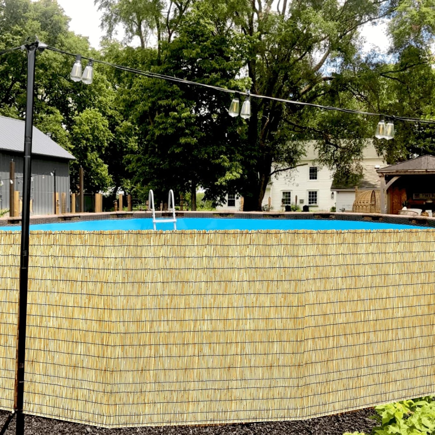 Bamboo Reed Fencing, Natural Bamboo Fence Rolls 4 Feet High, Decorative Reed Screen Privacy Curtains for Patio Balcony Garden Backyard Outdoor, 4 x 10 FT