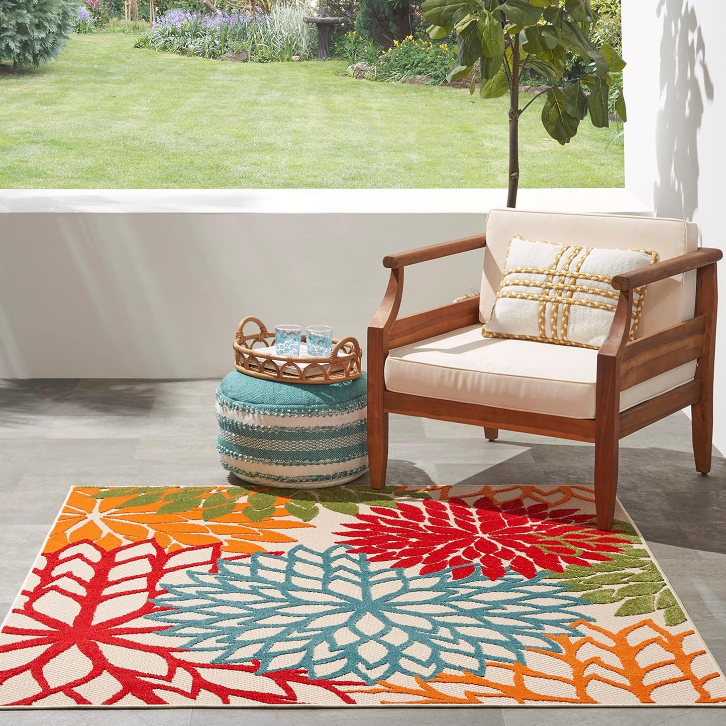 Nourison Home Aloha 5' x Square Green Fabric Tropical Area Rug (5' Square)