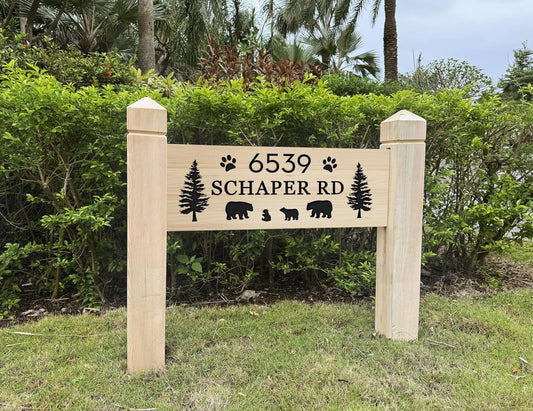 Personalized Family Name Sign with Posts, Large Outdoor Wooden for Bear Theme Sign, Custom Bear Family In Woods Cabin Signs, Custom Carved Cabin Gift, Hunting Decor, Family Members Birthday Gift